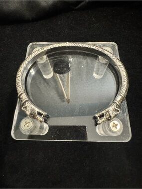 Gucci Anger Forest AG925 Silver Wolf Head Cuff Bracelet